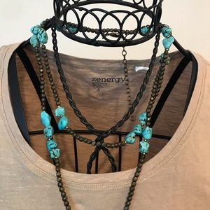 Turquoise and gold necklace
